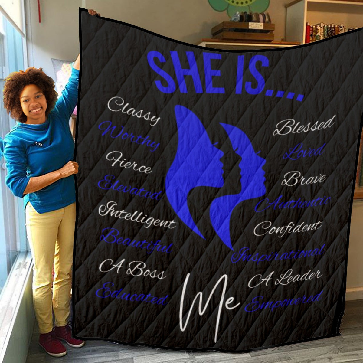 She Is...Lightweight & Breathable Quilt With Edge-wrapping Strips Blue & White